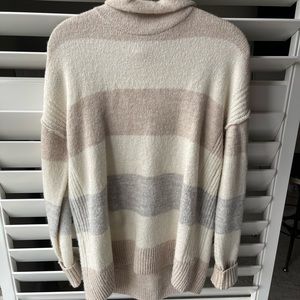 Gap Sweater